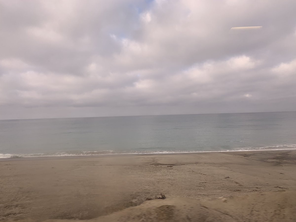 Kristina_Ray's tweet image. This morning’s commute! #ridetherails #labound @ELGL50 @PepPublicPolicy