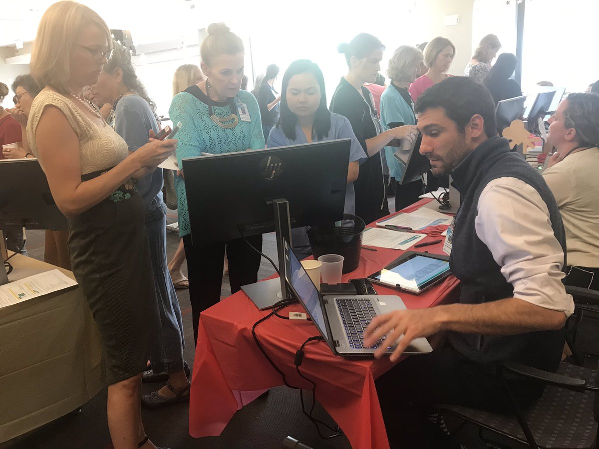 BoulderCHealth's tweet image. Staff training for Epic has been underway for many months. A few weeks ago, #BCH held a Clinical Dress Rehearsal for Epic. Our trainers demonstrated how to provide optimal care in Epic.