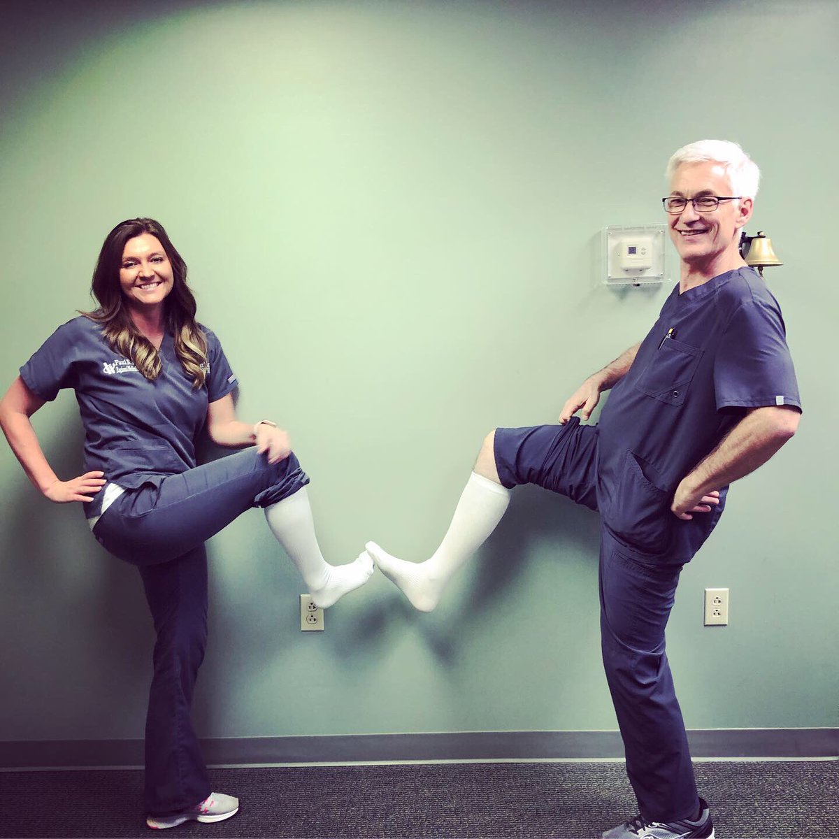 toni_messer19's tweet photo. Paul B. Hall Wound Healing Center’s very own Dr. Charles Hardin and Jennifer Martin, APRN #PADawareness  #healogics #healingwounds https://t.co/aCjBbxbRQJ