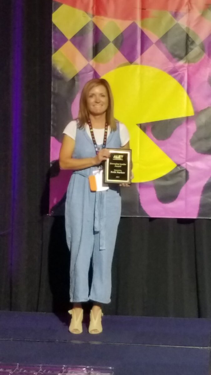 scwil85's tweet photo. So proud of Cullman County Schools’ Technology Integration Coach Beth Parker for winning the Emerging Leader award at ALET today. She has definitely earned this recognition. @CCBOEAL @Go_ALET @shanebarnette #altic #cullman https://t.co/fr8sXWjXnK