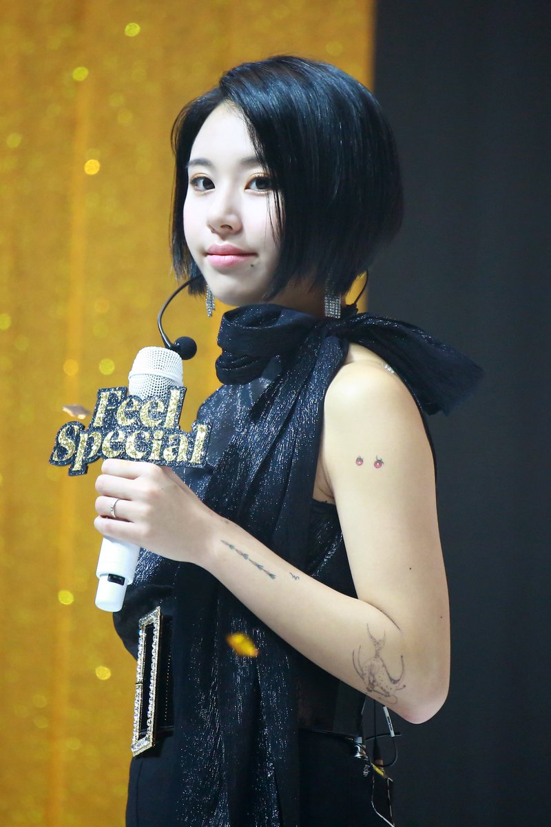 SPrincess99423's tweet photo. 190923 Feel Special 쇼케이스 
#트와이스 #TWICE #채영 #Chaeyoung 
#FeelSpecial  #YoumakemeFeelSpecial https://t.co/d1ZC3NvSGx