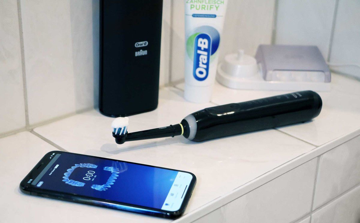 LangweileDich's tweet image. Testbericht: @OralB_DE GENIUS X 20000N - elektrische Zahnbürste mit künstlicher Intelligenz - lawedi.net/2mDeuLj [WERBUNG] #oralbgeniusx #oralbgenius #oralb #oralbpaste
