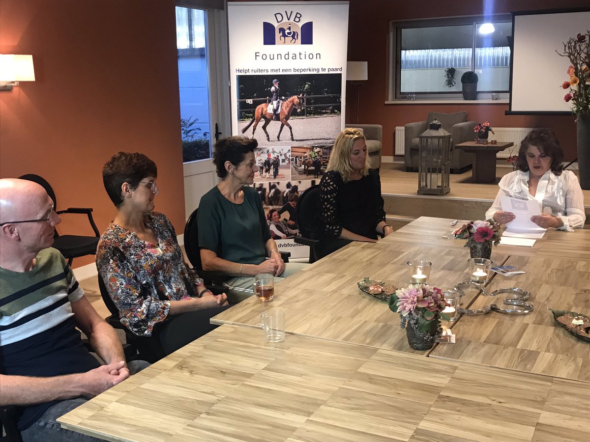 Topsportouders aan tafel, een prachtige setting met indrukwekkende en inspirerende verhalen #powerhouse #toolsfortalent