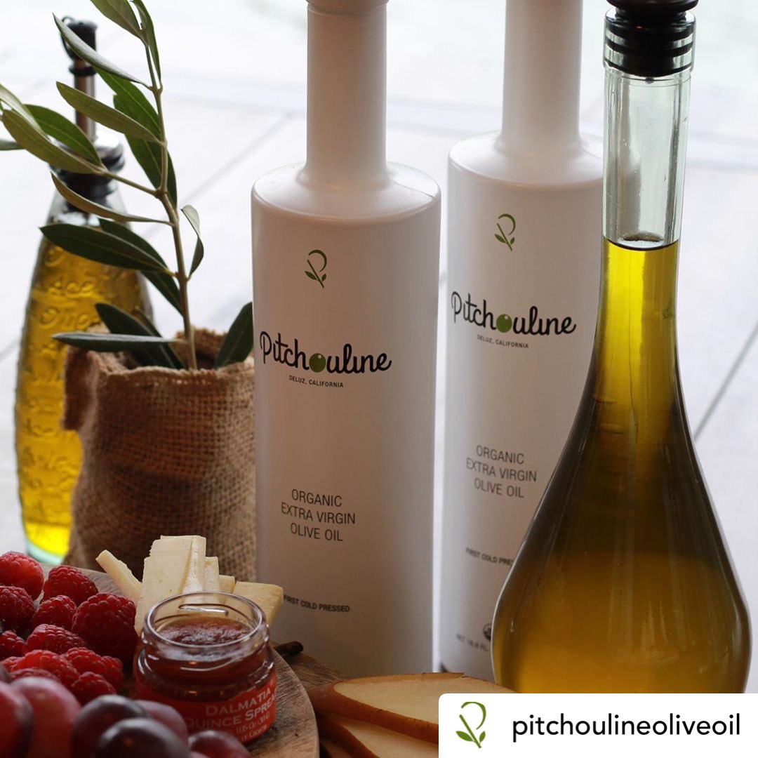 CIHYA's tweet photo. When the organic #EVOO is that good... all we can say its “pour it on”! Another great #packagedesign project. Thanks to the team at #PitchoulineOliveOil for the opportunity. #cihya #cihyadesign https://t.co/pXmoZYnA8o