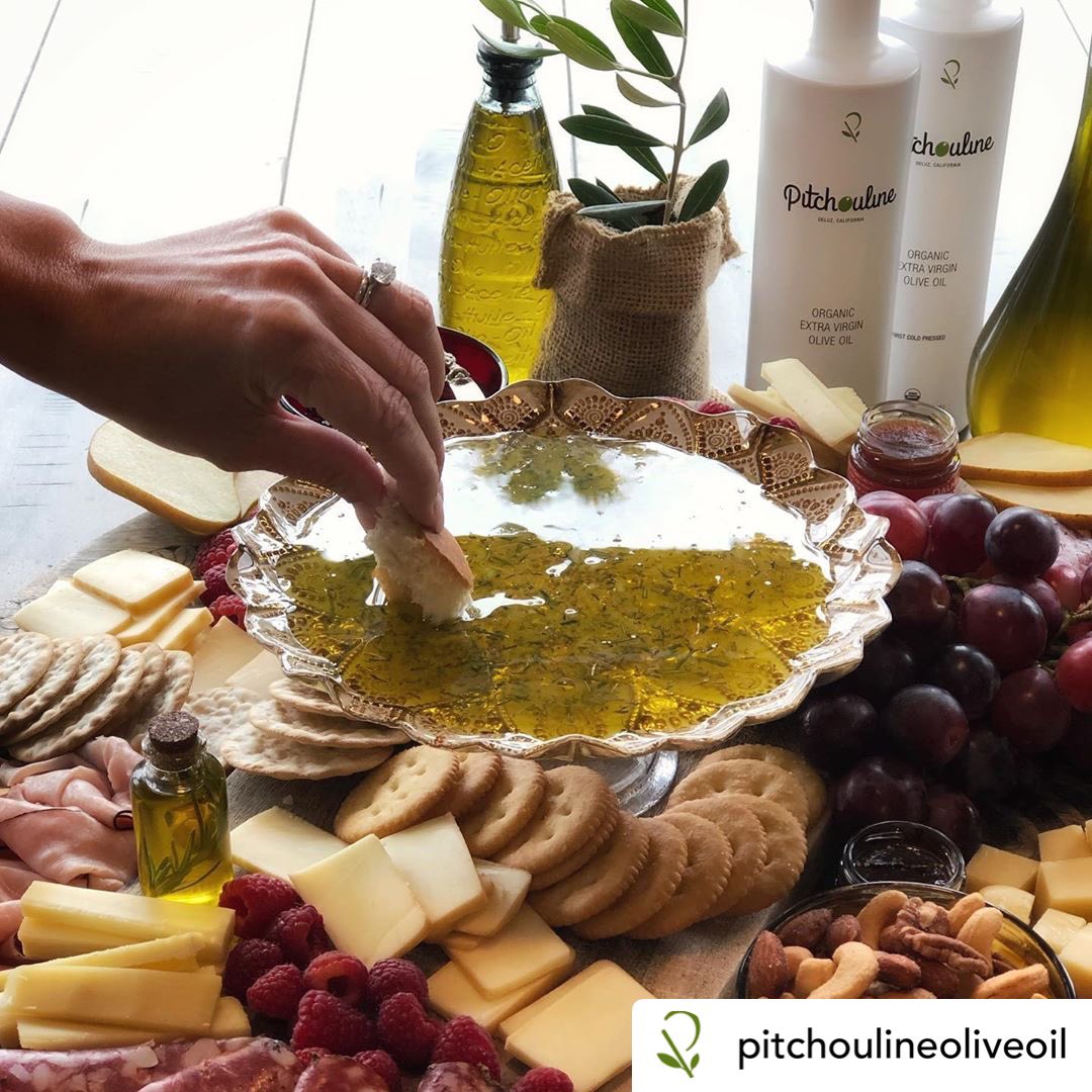 CIHYA's tweet photo. When the organic #EVOO is that good... all we can say its “pour it on”! Another great #packagedesign project. Thanks to the team at #PitchoulineOliveOil for the opportunity. #cihya #cihyadesign https://t.co/pXmoZYnA8o