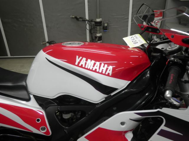 SugoMotorcycles's tweet photo. Here is a rare sight - a rank 5 #TZR #3XV #SPR. Only 9000km. These are thin on the ground nowadays. Get ready to remortgage the house... https://t.co/XL0gRK8wWi