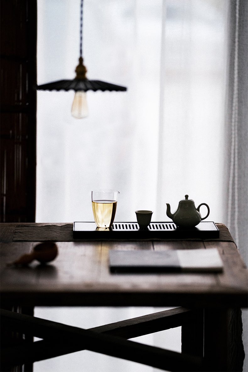 morimatea's tweet photo. Meditation and the simple act of sitting to observe and embrace whatever arises in each moment will become more of a necessity.
.
.
.
#gongdaobei #gongfucha #teacup #cuppa #teapot #ceramic #book #teastrainer #teafilter #gourd #jasminetea #teascoop #irontray #scentedtea #morimatea https://t.co/Doa1EGHfk5