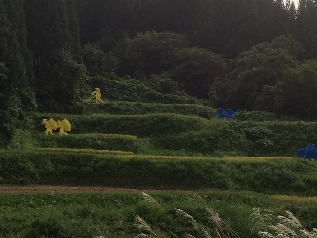 FiWilliams's tweet image. Landscapes of abandonment or sites of revitalisation? Fascinating visit to Echigo-Tsumari art field #comparativeruralism UK-Japan with ⁦@DamianMaye⁩ ⁦@MartinPhillips1⁩ ⁦@Halfa1965⁩ ⁦@DuerMara⁩