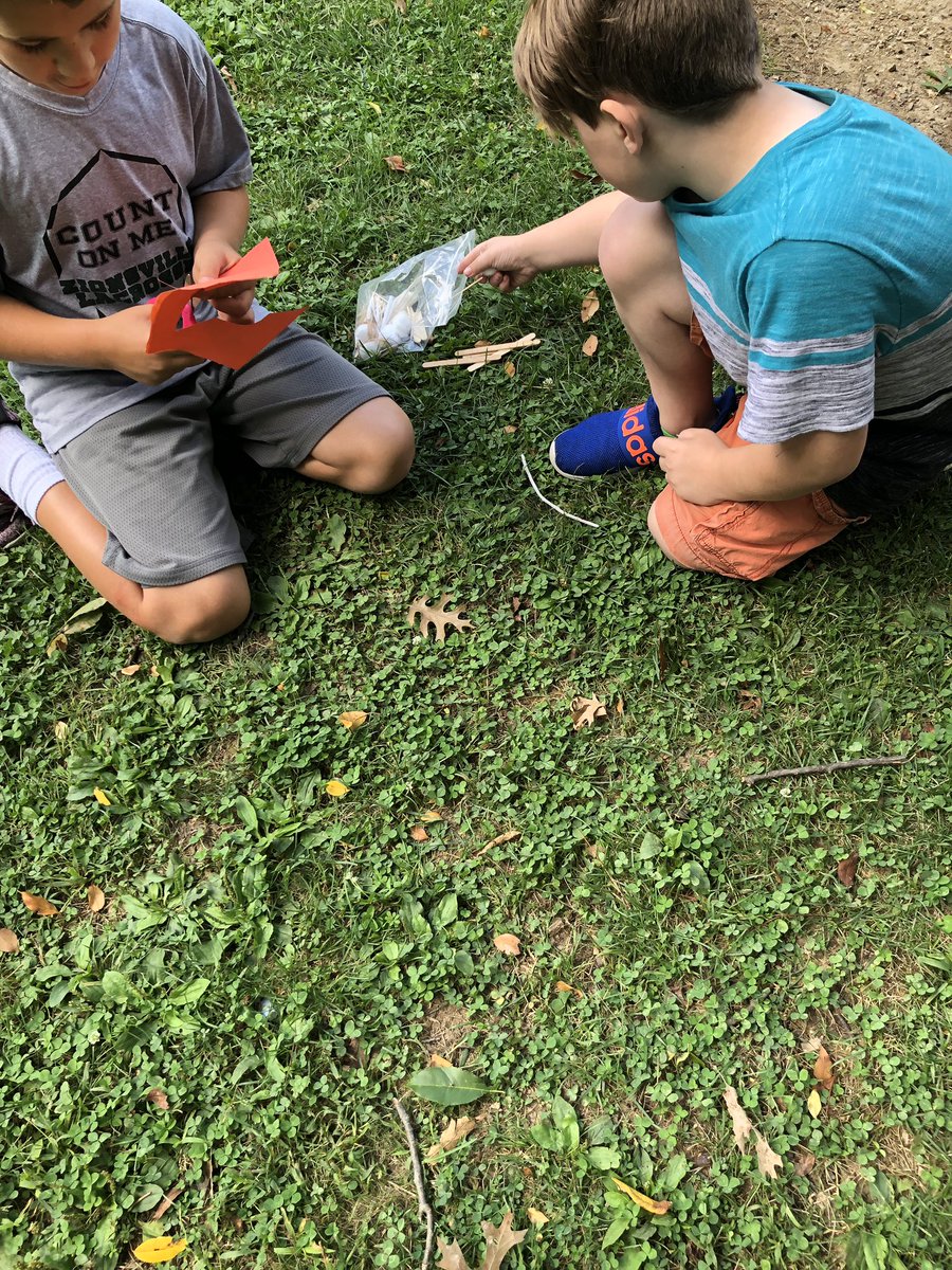 Ms_KourtneyF's tweet photo. Students worked in pairs to find the best way to protect a seed based on their task. It was great seeing the collaboration and creativity of these 3rd graders! https://t.co/rw04VlnOye
