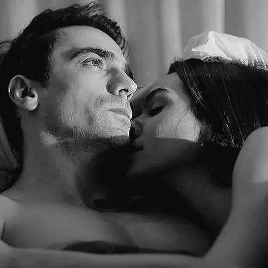 crystinatytyna's tweet photo. The most beautiful couple!❤ #AsFer #SiyahBeyazAşk 🖤🔥Good night everyone 😘  @ibrahimcelikkol @BrcAkalay @Celikkol_North @MLCelikkol @IbrahimBirce @panagio71716195 @Dnekskn @iboirfans @ibomuhtesem @ICFC41 @covaci_vasi @Geta32885494 @BeataBocova @khristinegar @a_masumeh @KhemiW https://t.co/RxnVX913z1