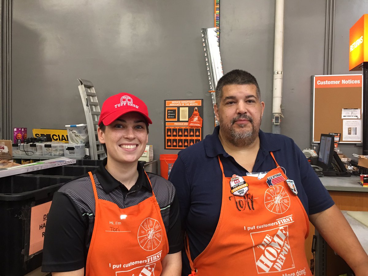 cfieldstuffshed's tweet image. Who’s ready to sell some sheds!! Tony sold 2 sheds last week and Tori is on board to sell the next customer in the door! @HomeDepotWylie