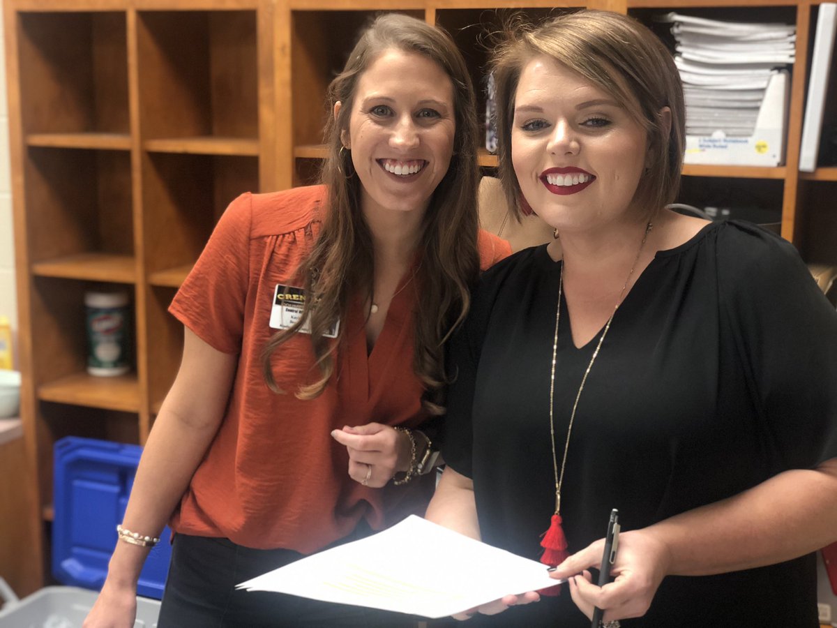 MelMatthewsBCBE's tweet photo. We had a full house @LuverneHS for the @Alabama_Reading InstructionalLeadershipLearning Lab(IL3). CodyCarnley, assisted by @CrenshawCo_Read, led her team to instructional practice action steps addressing Phonologocal Awareness skills. TY LuverneHS for a valuable day of learning! https://t.co/2OmZmyvFyH