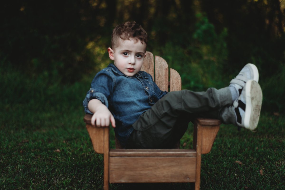 SkylerHutcheson's tweet photo. Let’s all just take a moment to appreciate how cute my kids are. #notbiased #momlife #boymom #cutekids #modelbabies @Wild_Bill_OU https://t.co/PWVsxlIpUQ