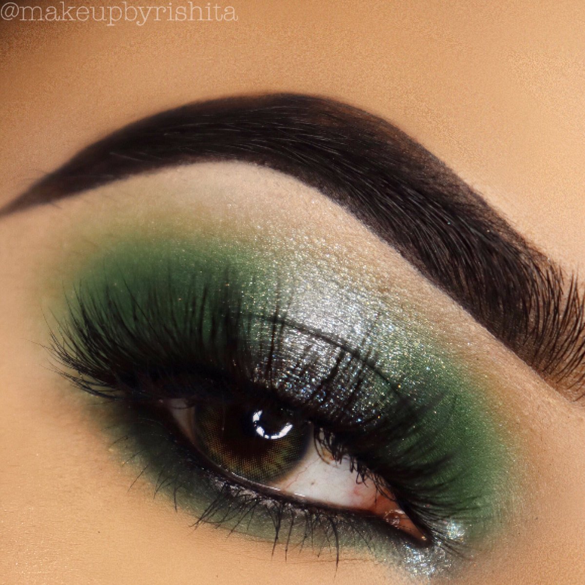makeupbyrishita's tweet photo. 🍃🍃🍃🍃
@GerardCosmetics @norvina1 @ABHcosmetics @MorpheBrushes https://t.co/9PIJIAPSRV