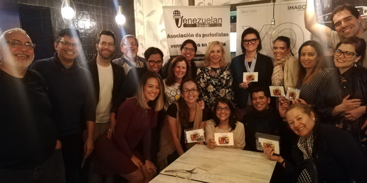 egleeortegaf's tweet photo. "Emigrar nos convierte en ciudadanos del mundo y debemos aprender, abrir la mente, ser tolerantes y entender que no somos los únicos que estamos pasando por esto" @raymacaricatura @VenezuelanPress #yoinmigrante #madrid https://t.co/VABbjAdgDv