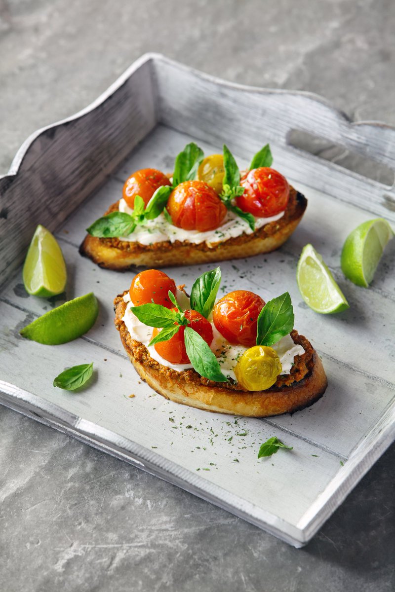 Make game day even more exciting when you try these recipes for deliciously simple snacks: bit.ly/2kCxpoN