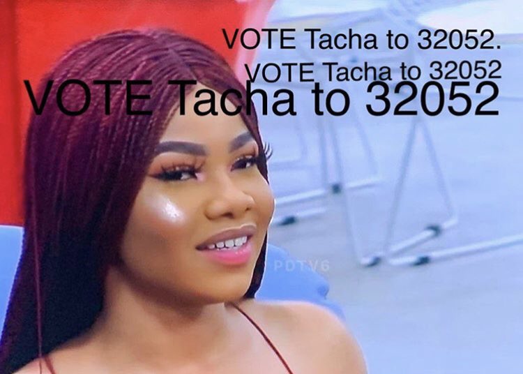 Joyallover's tweet photo. #teamfrood Who are you voting for ? ... while u are still thinking .. please and please ππVOTE Tacha please . Yes she deserves to be in the finals along side your βTomβ. Letβs do dis for the Legend. Donβt letβs fans of Oda group shame legend oo as losers ππ« #bbnaija https://t.co/zDphHfcsQk
