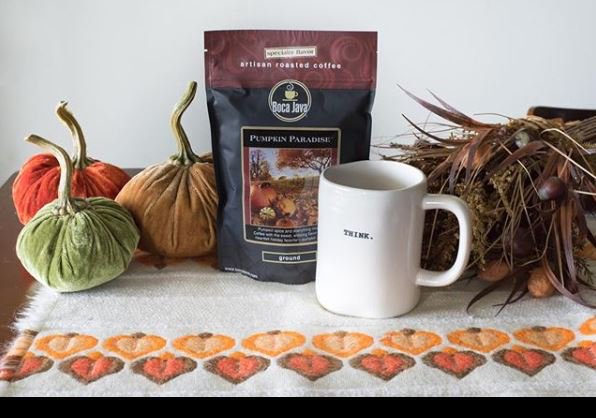 bocajava's tweet photo. @bocajava Pumpkin paradise is delicious!  Rich, smooth flavor, with just the perfect amount of spice. Enjoy it at your home: https://t.co/TzTAWQ1ykl Photo Cred: #LoeFamilyLoves https://t.co/Xl2KO7Psj3