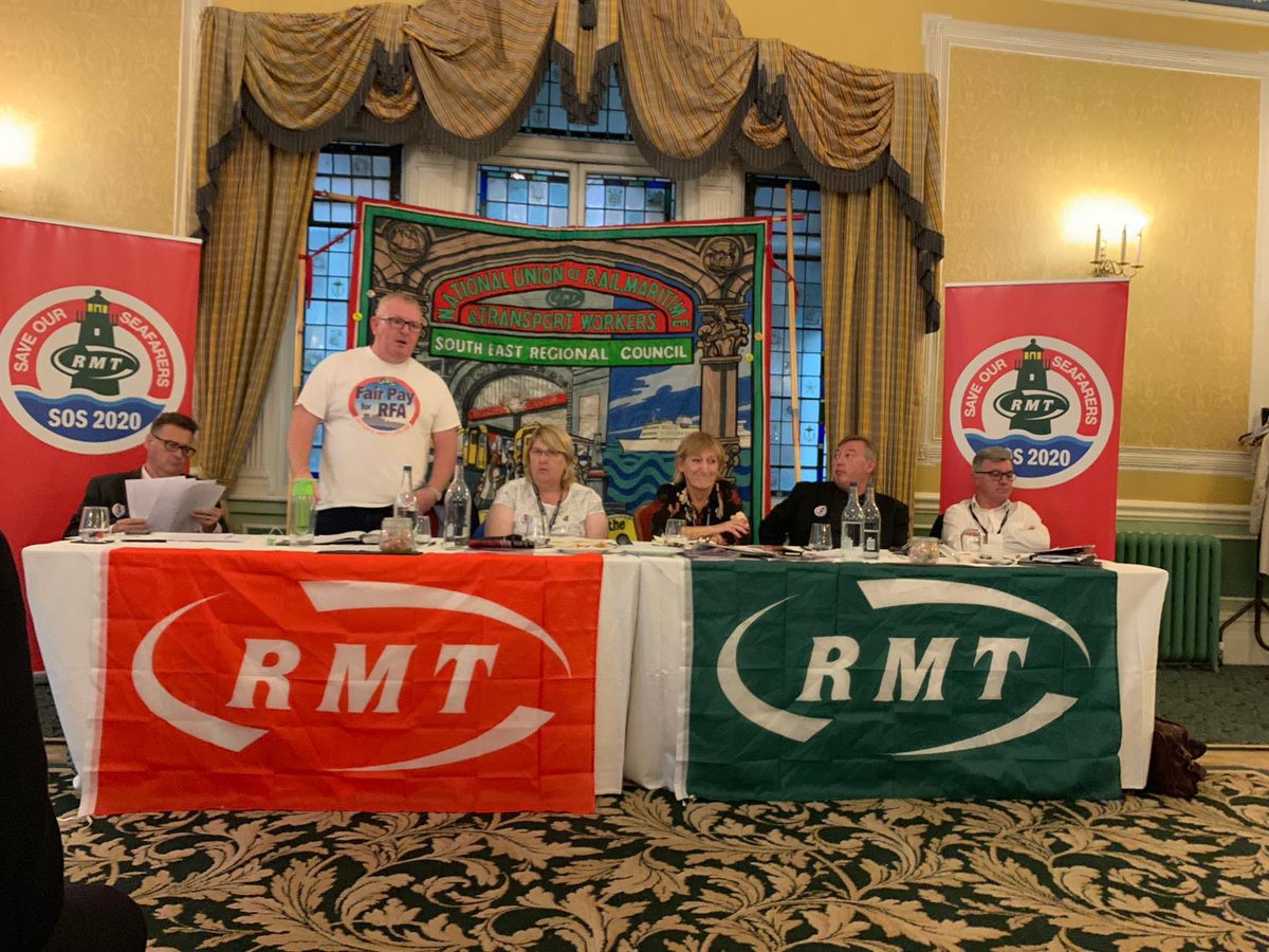 It was good to share a panel 2night at the @labourconf @RMTunion fringe meeting to discuss #shipsofshame around the #UK.  
As a maritime nation we r condoning exploitation on ships around our coast in all sectors

#Dontignorefacts

@IanMearnsMP 
@KarlTurnerMP 
#SaveOurSeafarers