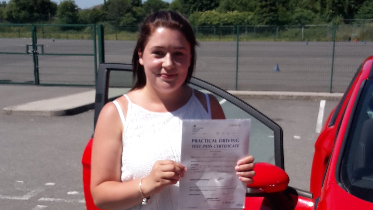 DriverLupe's tweet image. Congratulations to Chelsea on passing your driving test