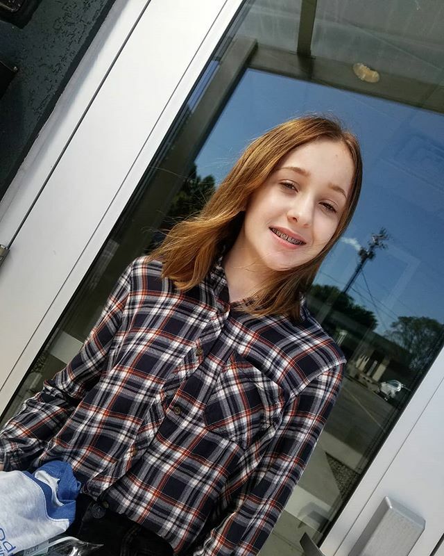 GLKSmiles's tweet photo. Look at how beautiful miss Jennah is with braces! We're so excited to have you on this journey and to start seeing the changes! Now go show them off, dear! #glkorthodontics #braceson #getasmile https://t.co/wUYOBmZxg0 https://t.co/XCpZHQ8WHN