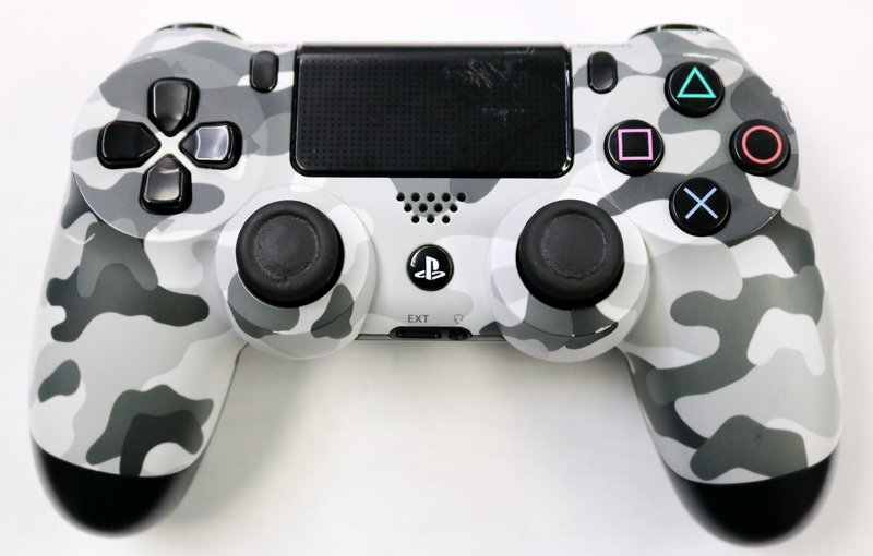 pawn ps4 controller