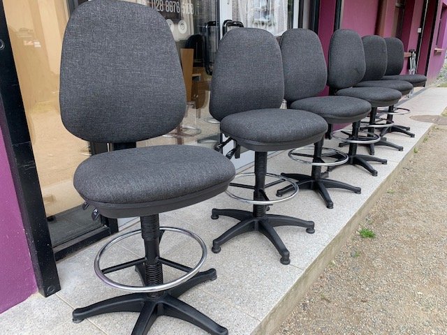 probablyhaveit's tweet image. #Draughtsmanchairs. Do you need more height and comfort at a workbench or counter? These high rising office chairs could be the answer.  These are hard to find, so be quick before this small batch are sold out. #chairs #cookstown #northernireland