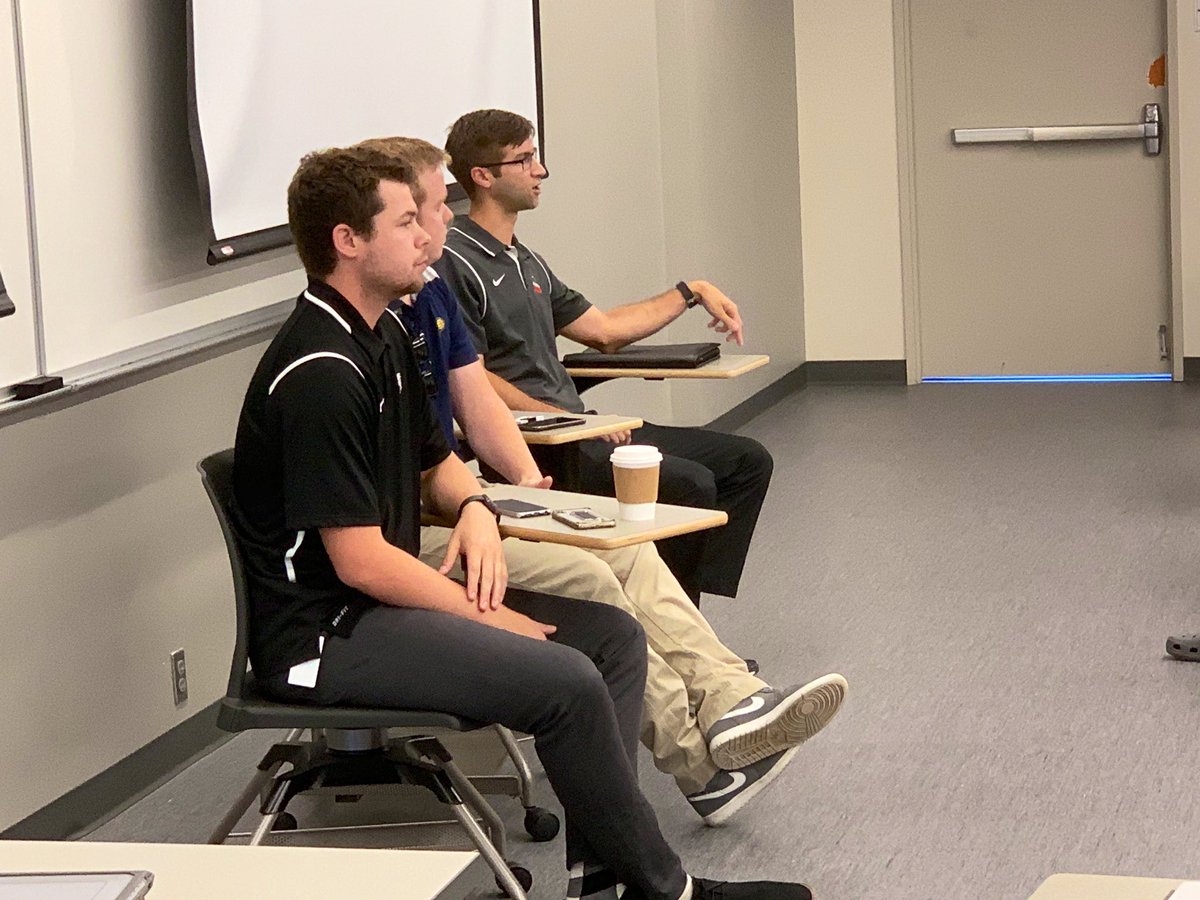 drgeoffsherman's tweet photo. 1️⃣5️⃣ industry pros from 8️⃣ organizations on 4️⃣ panels!
Unbelievable chance to network with these pros in THE sports city - #Indy!
Heartfelt THANK YOU to the panelists and organizations for taking part in Intro to Sport Management this semester!
#Indy4Sports #SHHSuccess https://t.co/NEZrsHI68u