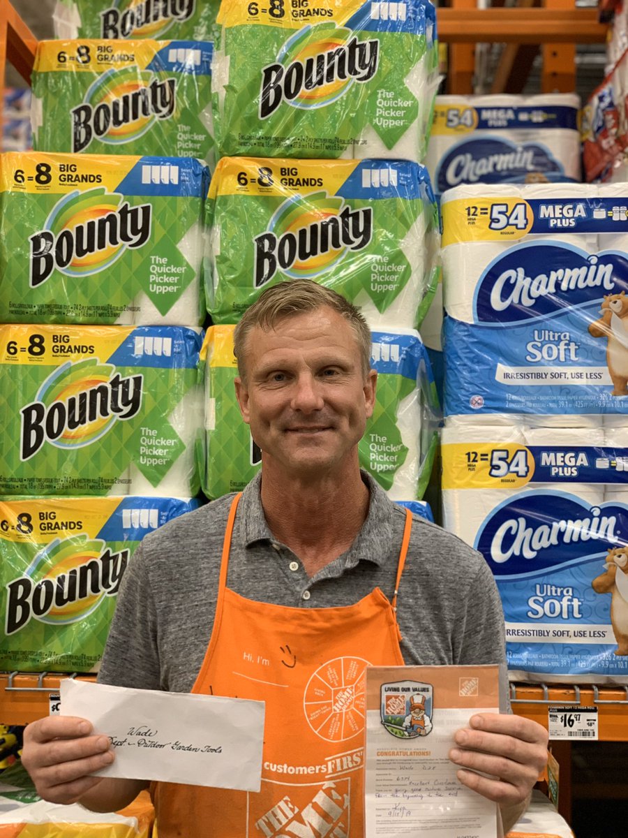 Wade D28💐🌷went over &amp; beyond excellent customer service starting at the beginning to the end. Customer 😄😁was so thrilled about the awesome service that he wrote a letter. 📝📨  thank you 🙏🏽 for all you do‼️ #6514Homedepot 🧡🧡 #KeepOrangePromise