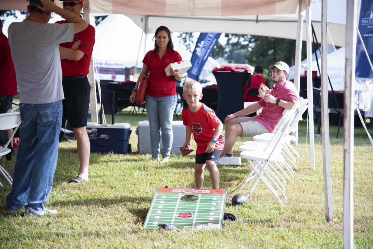 hytrol's tweet photo. Thanks to all #HytrolFamily members and guests for attending our tailgate on Saturday for Hytrol's sponsored @AStateFB game. We hope you had a lot of fun! Our next tailgate will be next month so check back for details. #HytrolHowls https://t.co/w9d6yqB24r