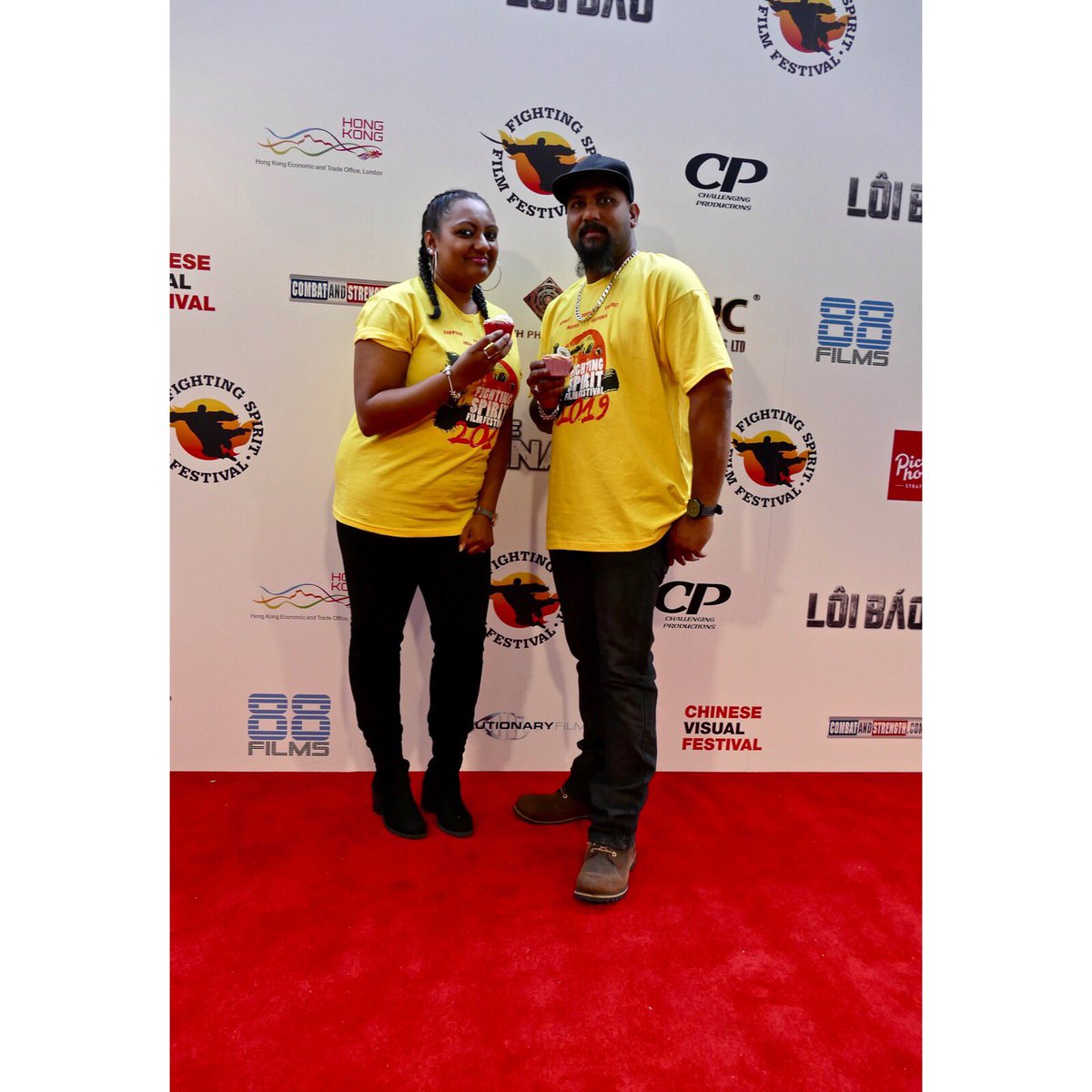 FSFilmFestival's tweet photo. @zzzupcakes kept everyone fed at #fsff2019
Photography by @elaraj
#zzzupcakes #mindfishing #fightingspiritfilmfestival #cupcakes #vegancupcakes https://t.co/aZzX7VTy4G