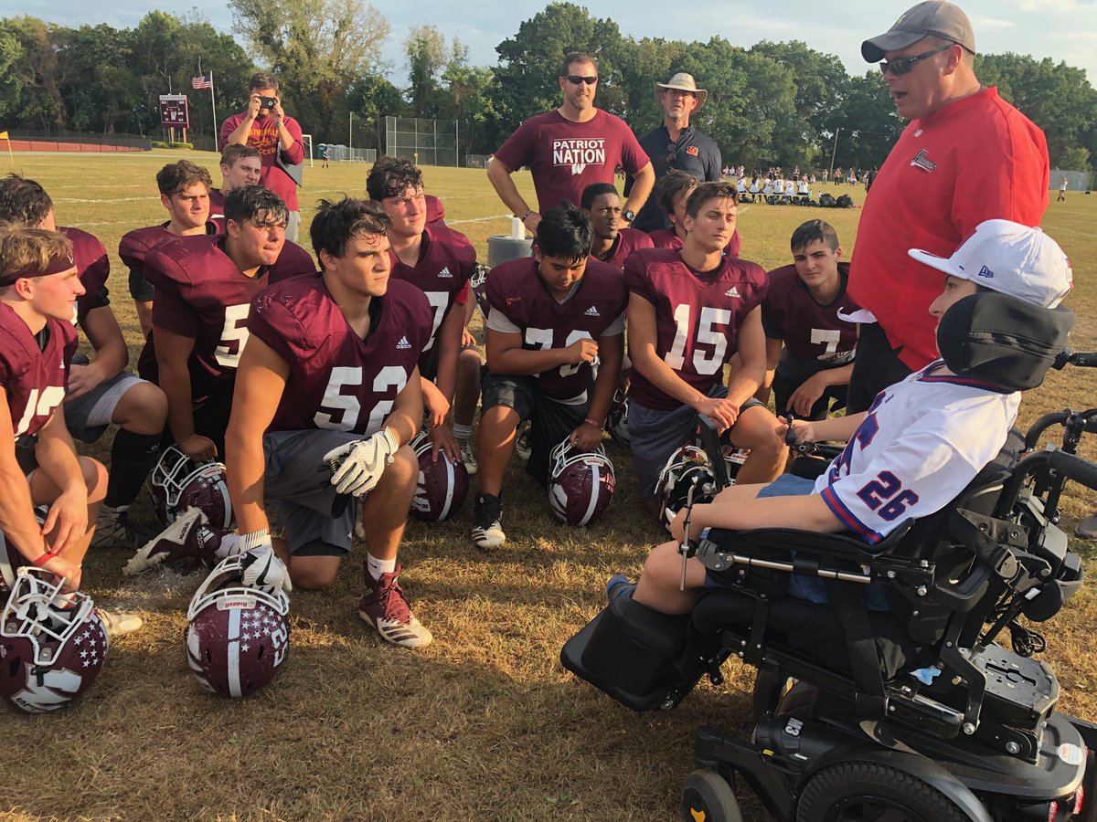 This Friday, ⁦@WayneHills_FB⁩ coaches will be supporting ⁦@CoachToCureMD⁩ by wearing patches to raise awareness for Duchenne. A Patriot student who has Duchenne and his family will the special guests of the game. #TackleDuchenne ⁦@BrandonPetronzi⁩