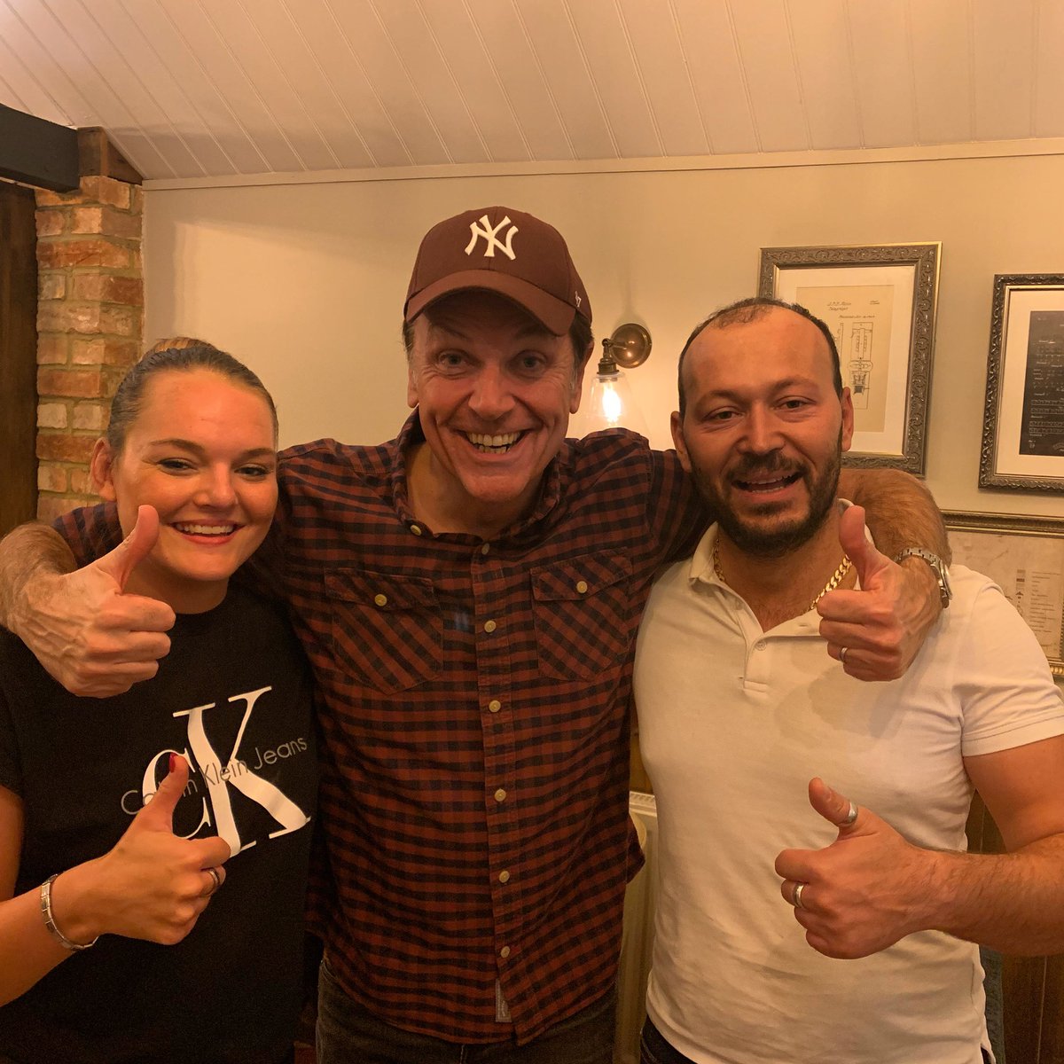 Look who popped in to say hello 👋Visit <a href="/RealBrianConley/">Brian Conley</a> at <a href="/MKTheatre/">Milton Keynes Theatre</a> in <a href="/9to5MusicalUK/">9 to 5 the Musical</a> until 28th September 🕰