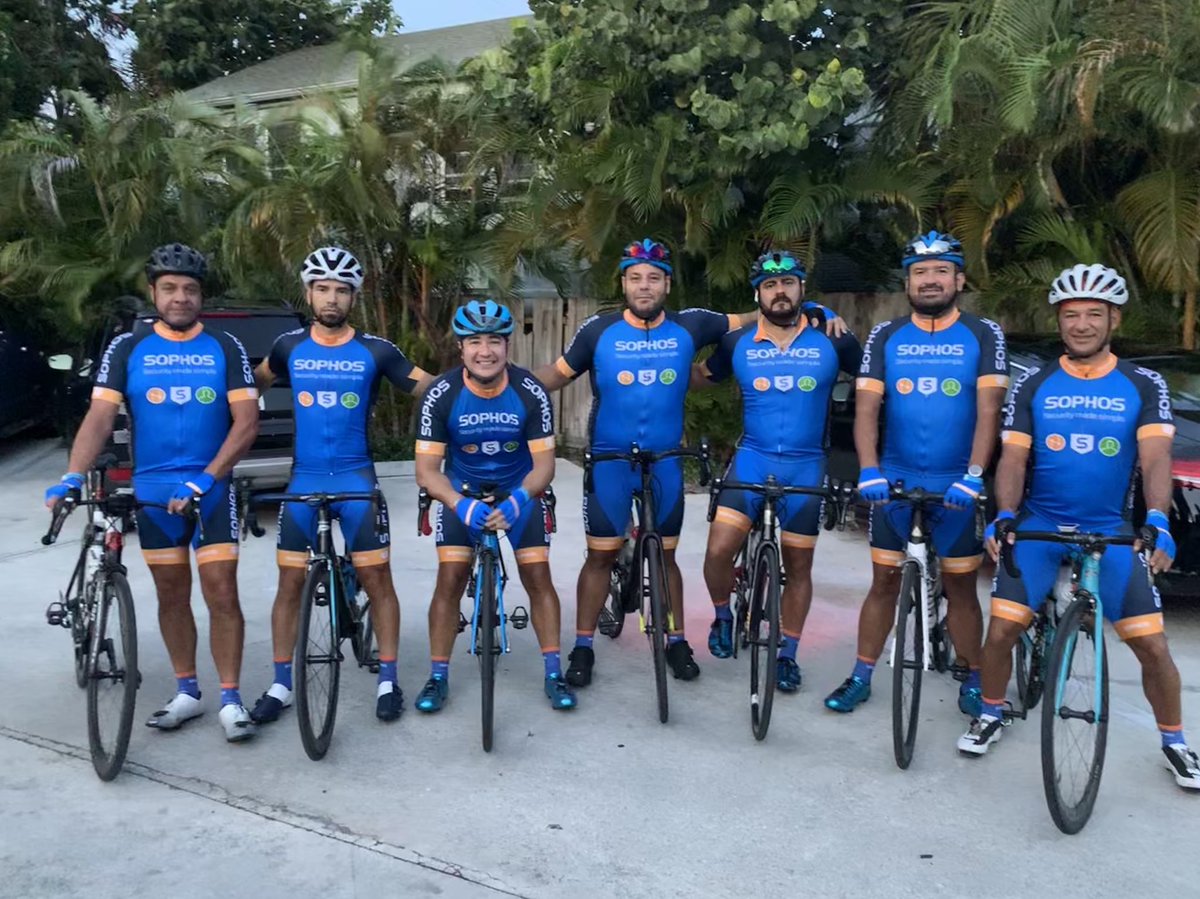 kankyjcs's tweet image. Riding for a very good cause, Bahamas Hurricane Dorian Relief #sophos #sophospc #sophoslatam #sophosdiscover #followtheblue #expandtheblue