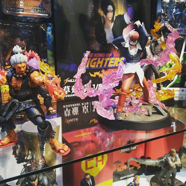 Acá nos dan pilas mientras acomodamos
#knowherecollectibles #bsas #argentina ift.tt/2mhSvZX