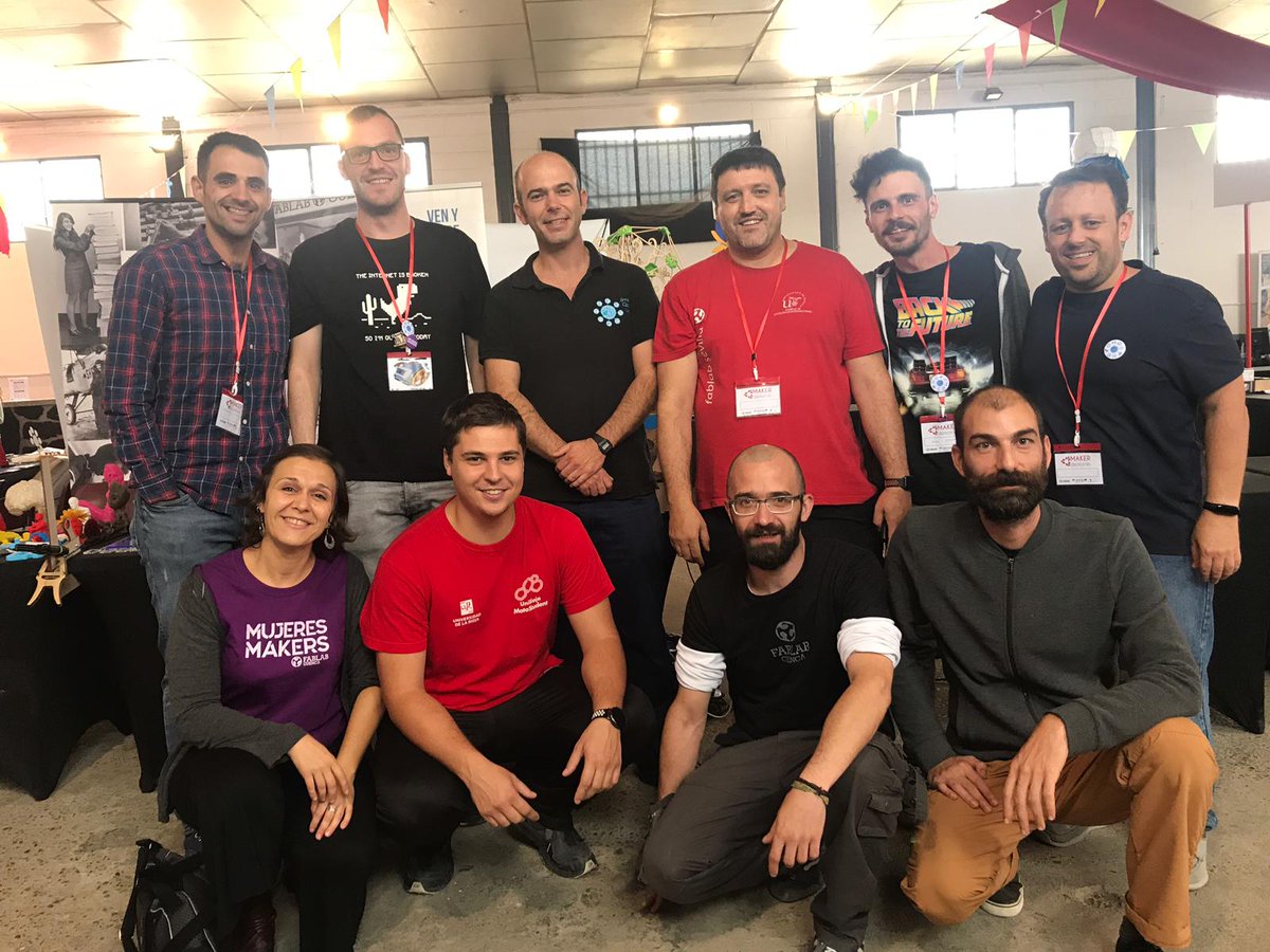 FablabCuenca's tweet image. Un placer haberos conocido y aprendido con vosotros. Contad con @FablabCuenca para esa próxima #demolabmaker y las q surjan.