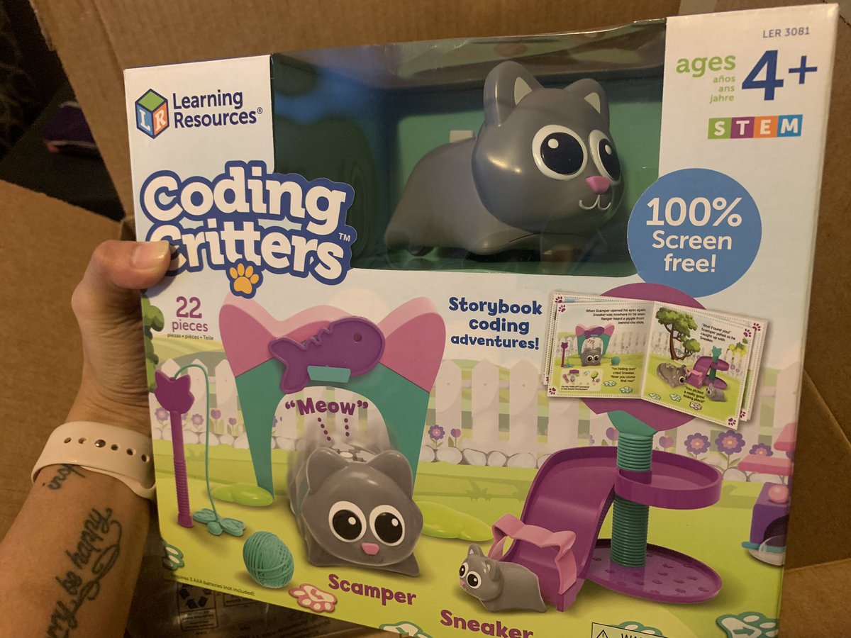 PhoRealTeacher's tweet image. Told them I have a surprise for them tomorrow. Can’t wait to see their faces! #classpet #codingcritters #wecode #room913
