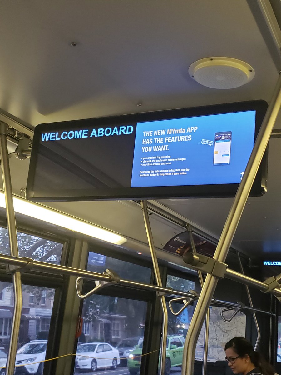 EmilitoFG's tweet photo. @NYCTBus this q69 did not have the bus stops showing. https://t.co/jl9Da9aLhI