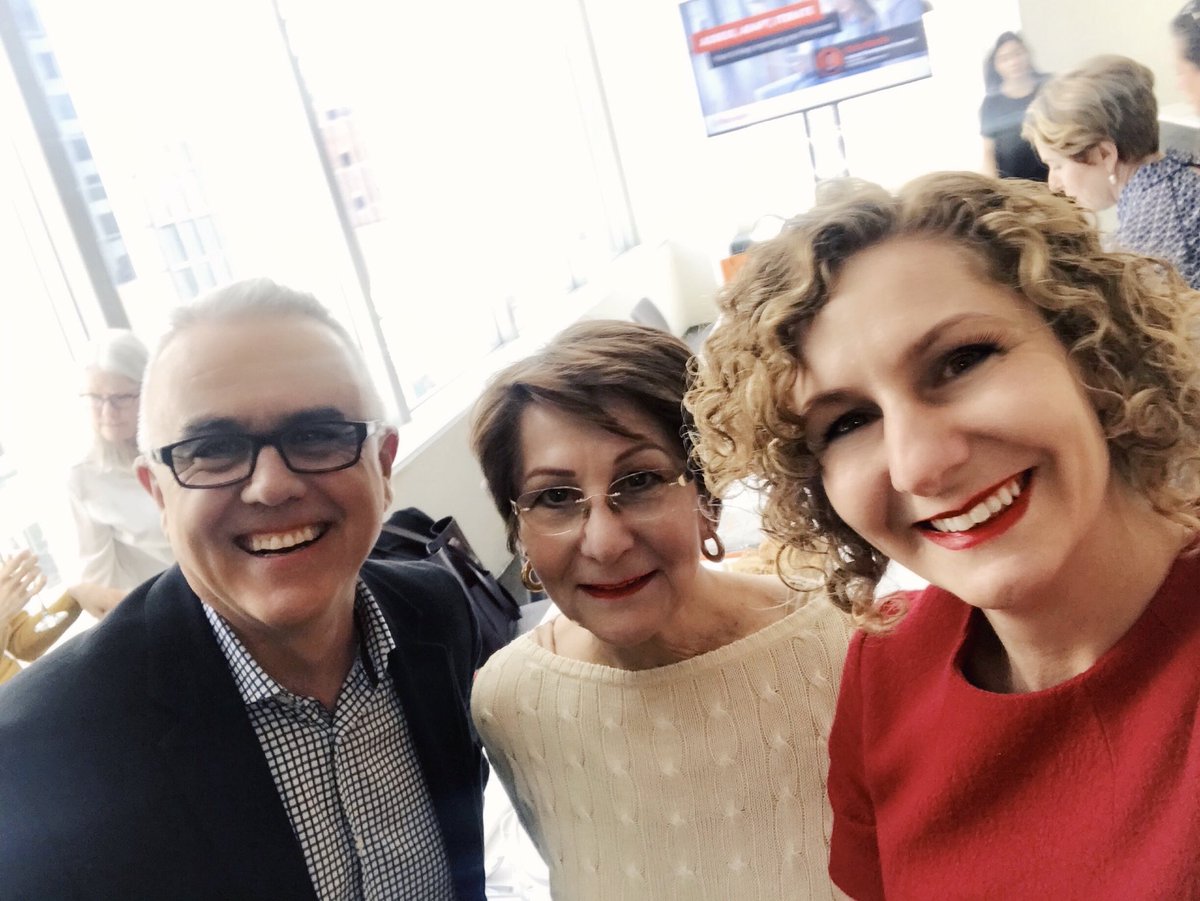 StreamlineAccts's tweet image. Today we shared lunch and a gossip with @TimHoopmann @ReceiptBank #PartnerRoundtable 
#InternationalWeekOfHappinessAtWork