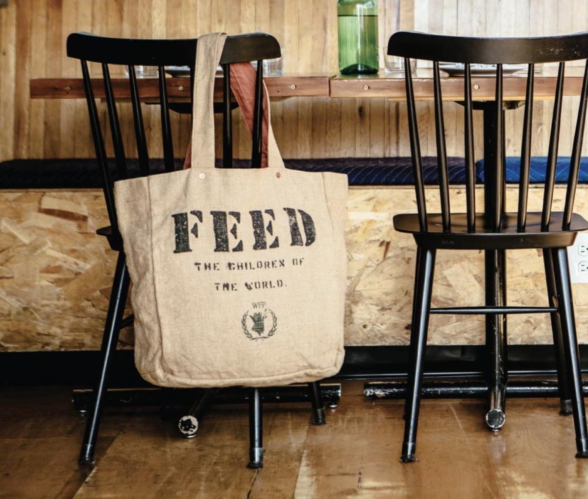 MaguireEthics's tweet photo. #LaurenBushLauren's @FEEDProject provides school meals to the most vulnerable communities across the globe. Get your own #FEEDProject bag after the event! #SMUEthics https://t.co/z6n7BeyGZW