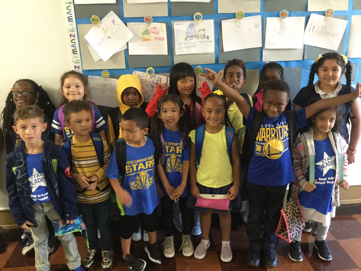 stegestars's tweet photo. 💛💙🌟STEGE SPIRIT DAY🌟💙💛
We loved seeing so much blue and yellow Stege spirit today from our students, staff, and even some alumni! 
#wccusd #stegestars #wholechildwholecommunity https://t.co/3LbIl0u3aF