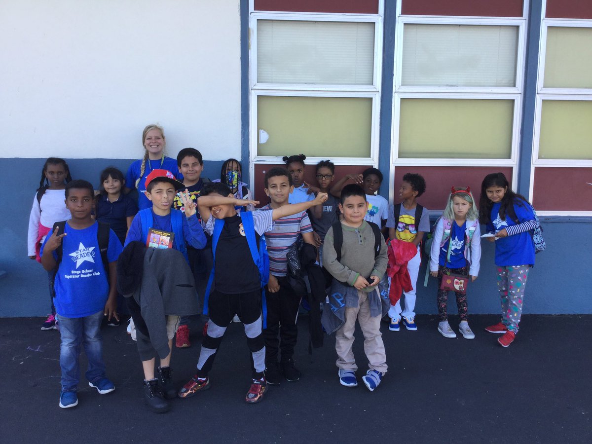 stegestars's tweet photo. 💛💙🌟STEGE SPIRIT DAY🌟💙💛
We loved seeing so much blue and yellow Stege spirit today from our students, staff, and even some alumni! 
#wccusd #stegestars #wholechildwholecommunity https://t.co/3LbIl0u3aF