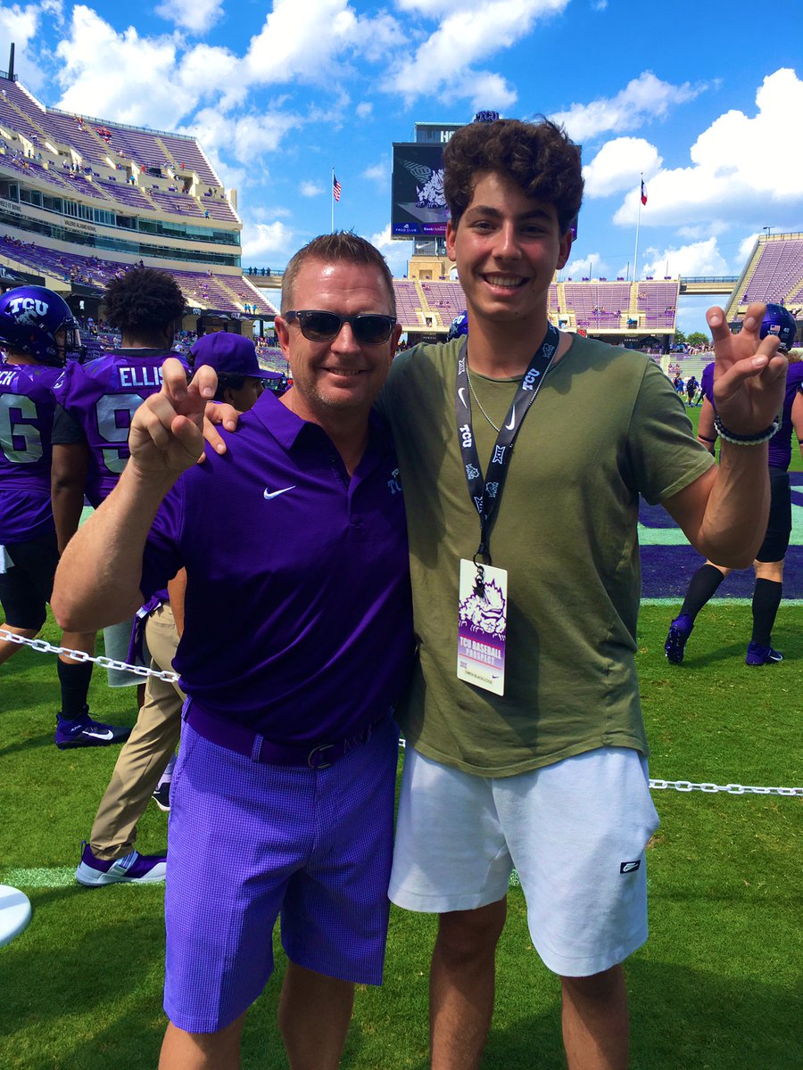 owenblackledge6's tweet photo. I would like to thank god for giving me the opportunity to announce that I will be continuing my athletic and academic career at TCU #frogsup https://t.co/kdjB6J3GZ8