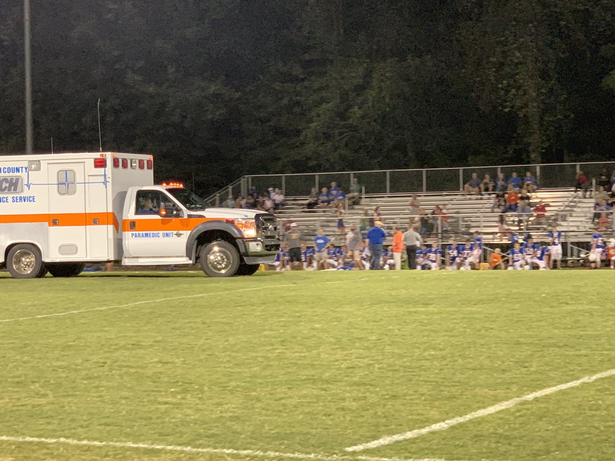 SocialSportsMs's tweet photo. Prayers for a North Pontotoc junior high football player. An ambulance has had to be called to the field to transport him off after a head to head collision on the field. https://t.co/shbaUi5FsX
