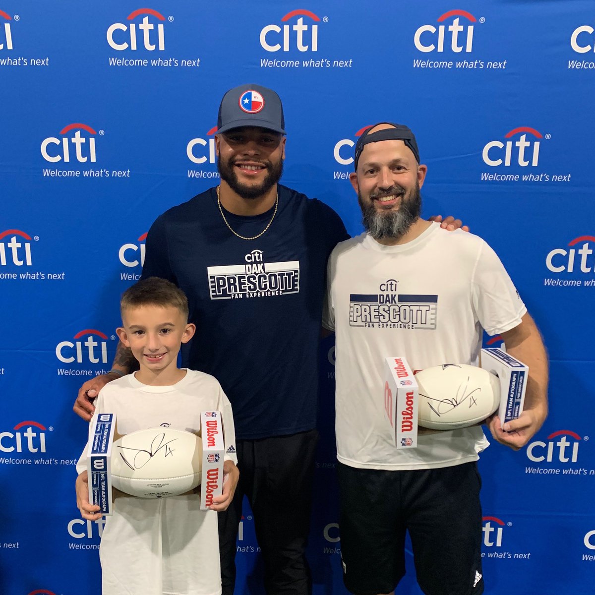 Having a great time at my first @CitiBank Fan Experience with @ProCamps! Can't wait to do it again next year! #CloserToPro