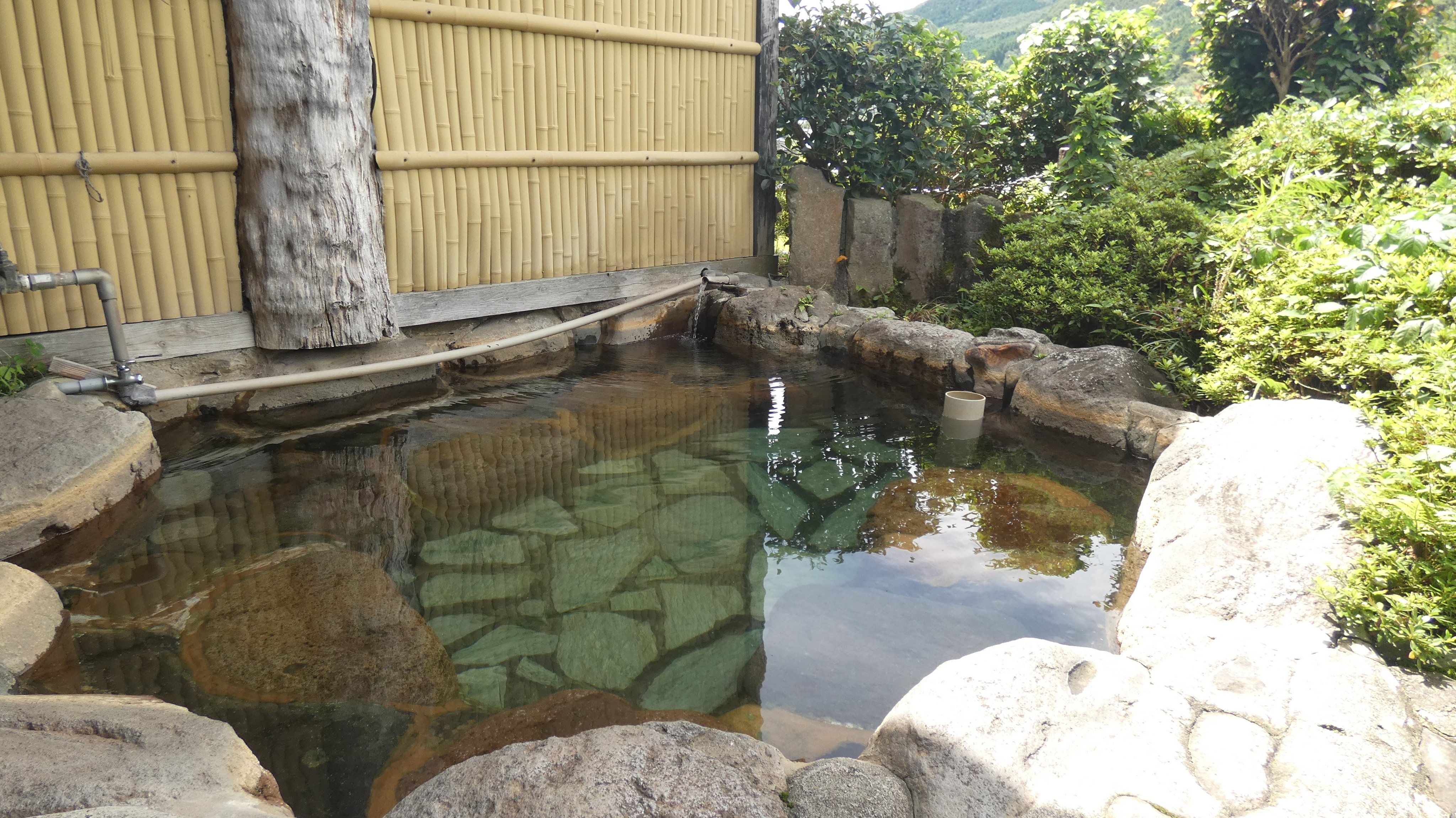 Taketachannel 恋する大分 熊本 観光情報チャンネル 大分県玖珠郡九重町湯坪の 湯坪温泉 ひまつぶしの湯 を満喫してきました のどかな湯坪温泉の田園風景を眺めながら家族湯でしっとり温泉を楽しむ 最高の贅沢です 九重町湯坪 湯坪温泉