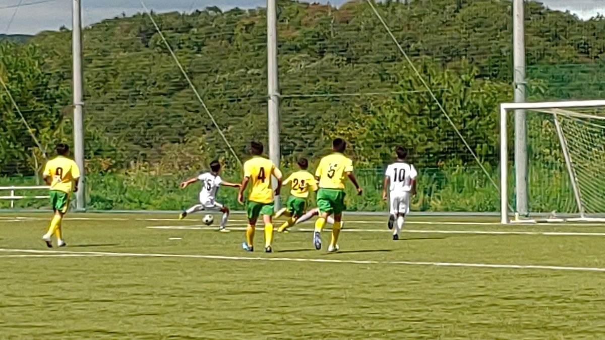 岡山 創志学園高等学校 入試広報課 Sur Twitter サッカー部 9月23日 月祝 岡山県高校サッカー選手権大会 3回戦に出場 倉敷工業高校と対戦し 2 0で勝利 ラグビー部員たちも応援にかけつけました 次回 4回戦は10月日 日 13 30より倉敷高校と対戦します 岡山 創志学園高等学校 入試広報課 Sur Twitter サッカー部 9月23日 月祝 岡山県高校サッカー選手権大会 3回戦に出場 倉敷工業高校と対戦し 2 0で勝利 ラグビー部員たちも応援にかけつけました 次回 4回戦は10月日 日 13 30より倉敷高校と対戦します