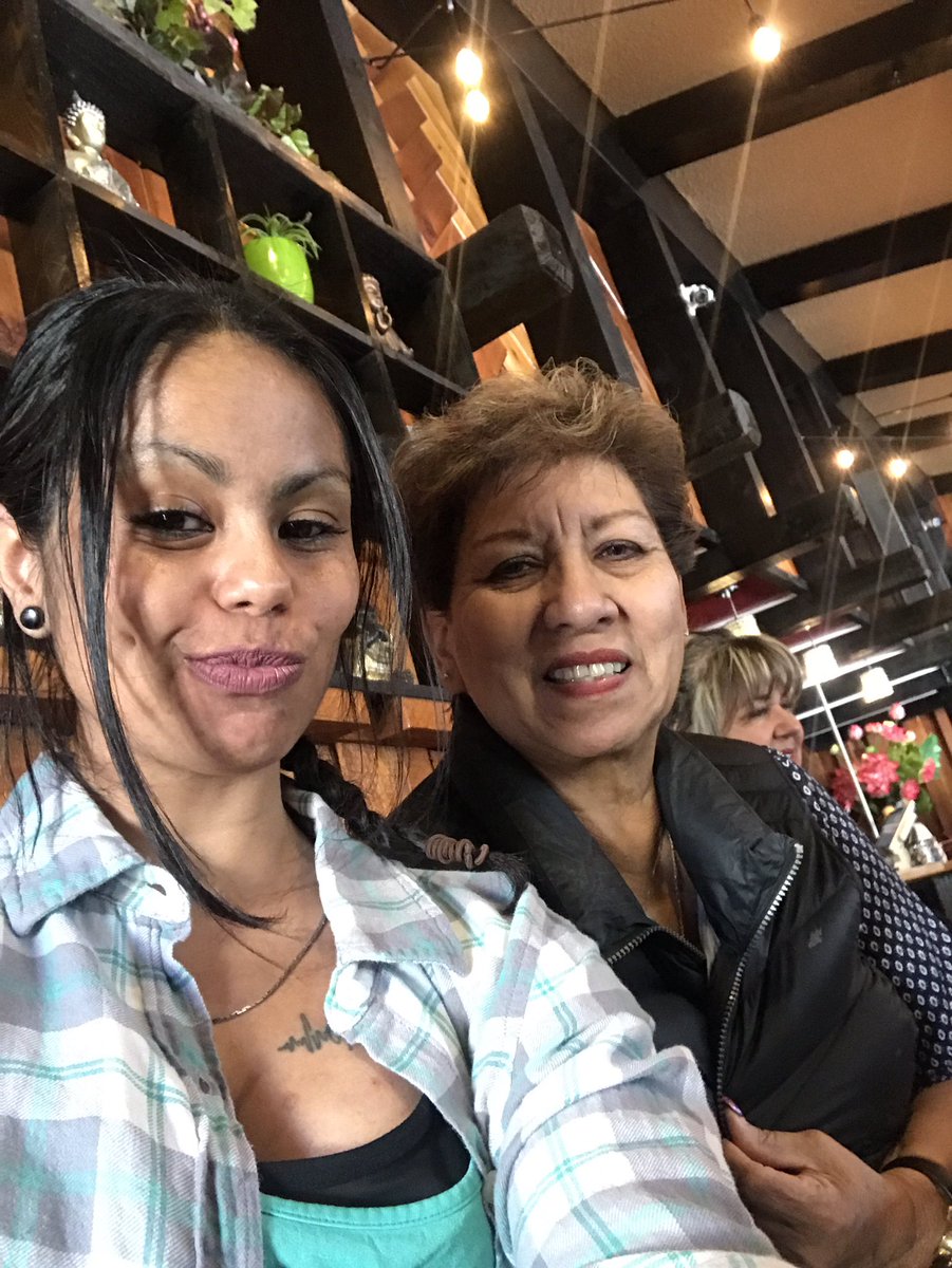 TiNy061188's tweet photo. #Gma #FamBamTime #LakeTahoe #NV https://t.co/lws4ZkS3SE