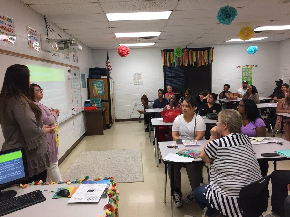 Reno612Math's tweet photo. OBMS first 6th Grade Math Parent's Night was a huge success. Two sessions full of some great parents. @OBMSPride #placetOBe #TeamDCS https://t.co/O6iKApbxjR