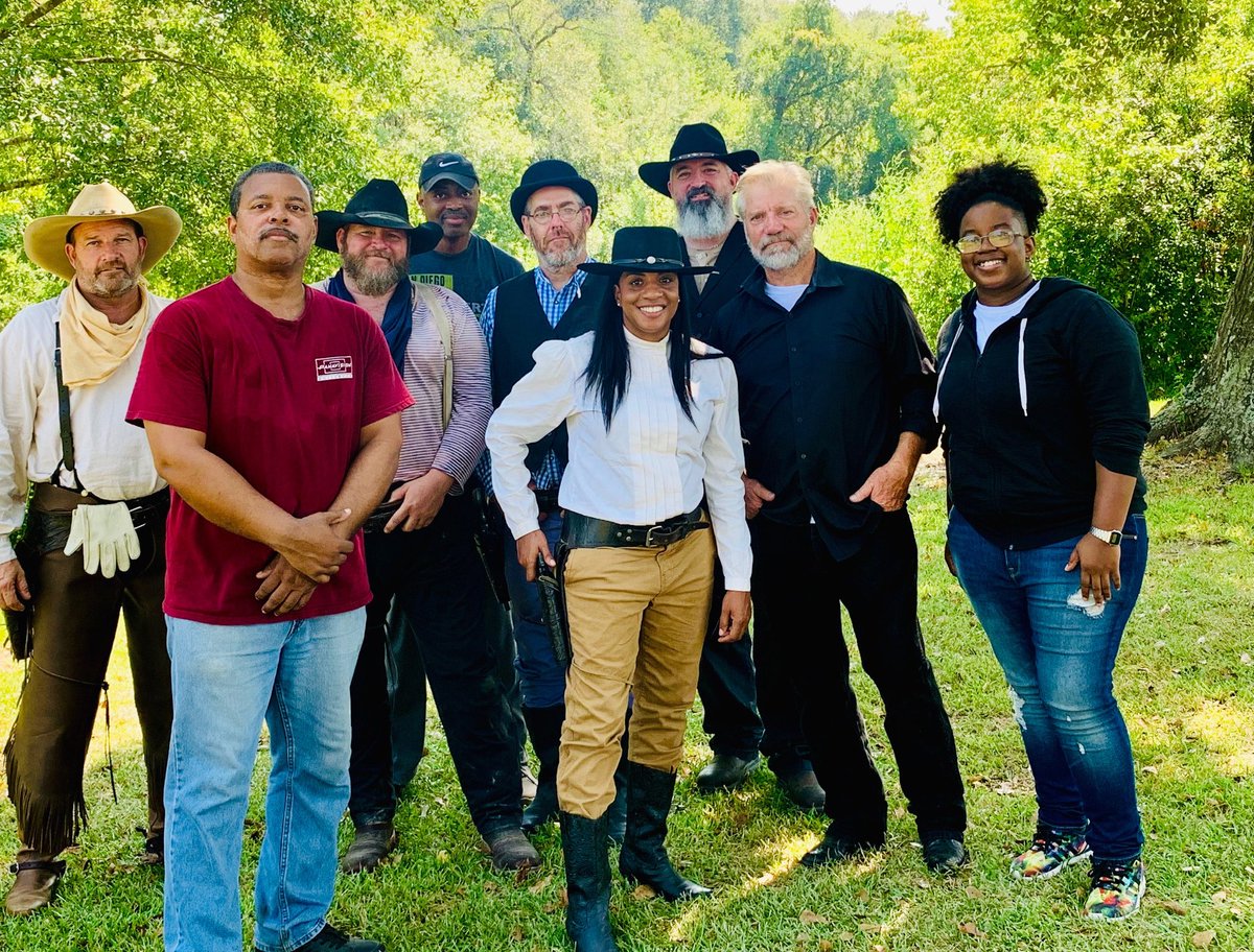 QuevetteT's tweet image. Great time on set! Always grateful for the opportunity to do what I love!